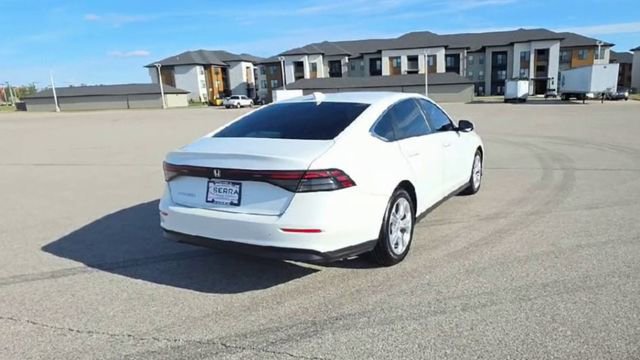 Used 2023 Honda Accord LX image 7