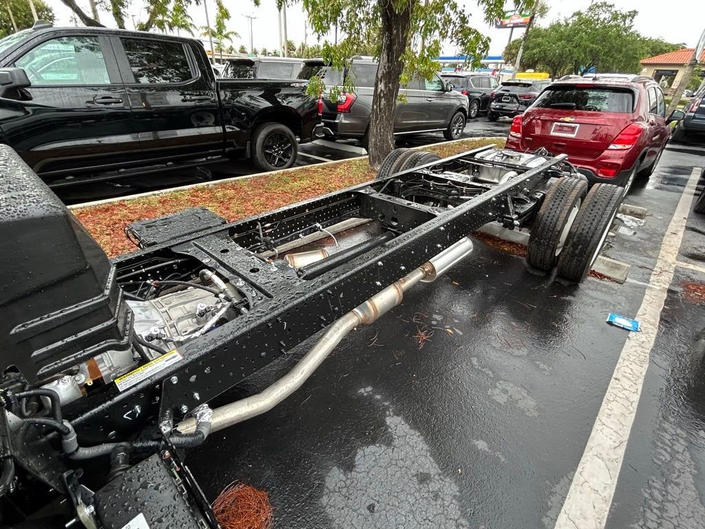 New 2025 Chevrolet Low Cab Forward 5500HG image 7