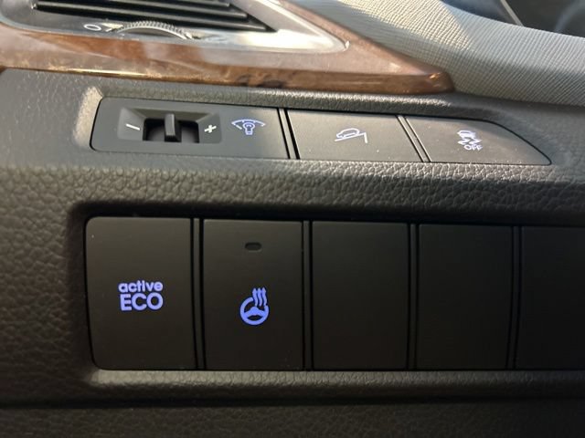 Used 2013 Hyundai Santa Fe GLS FWD image 50