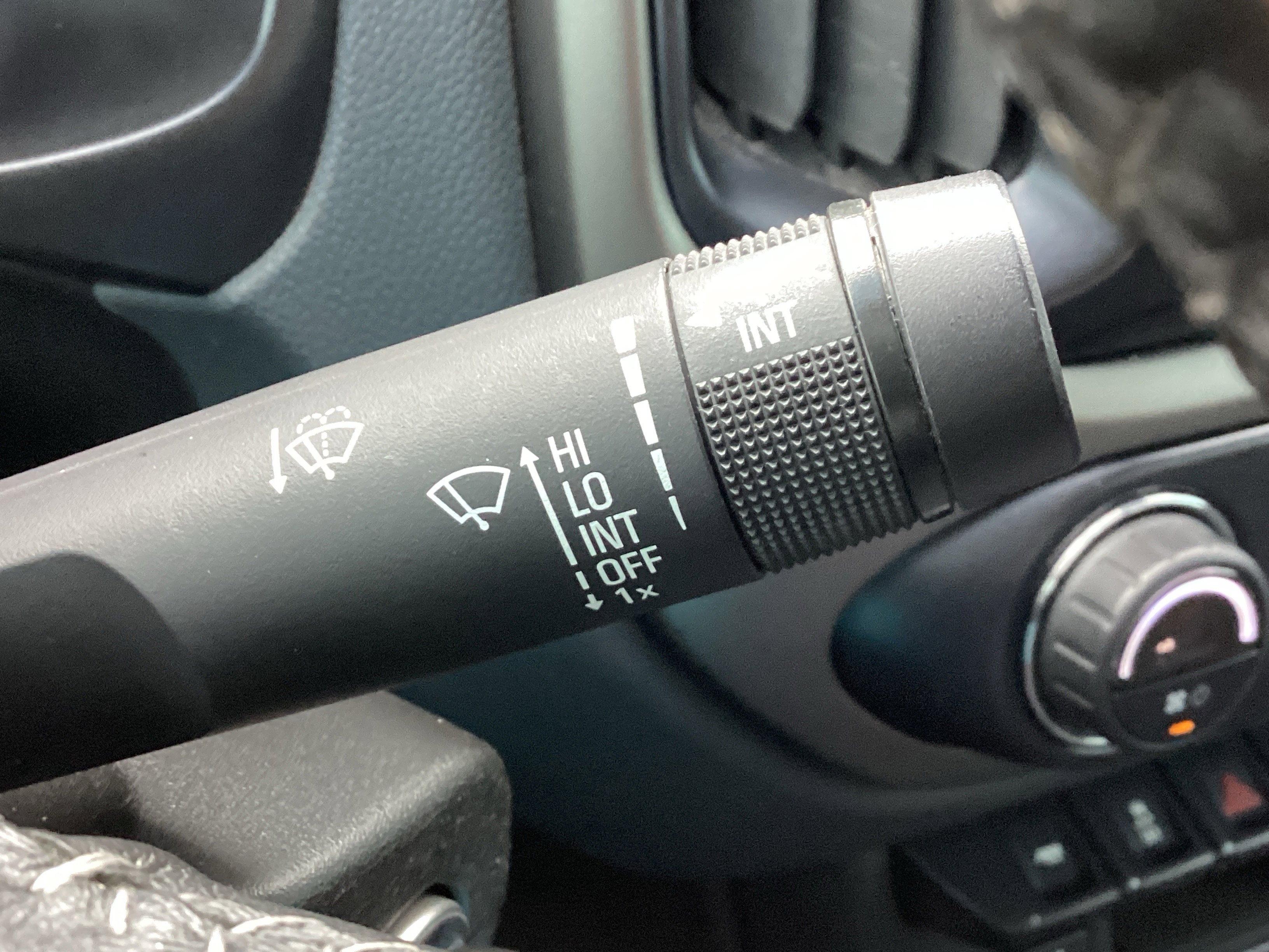 Used 2020 Chevrolet Colorado Z71 w/ Z71 Midnight Edition image 19