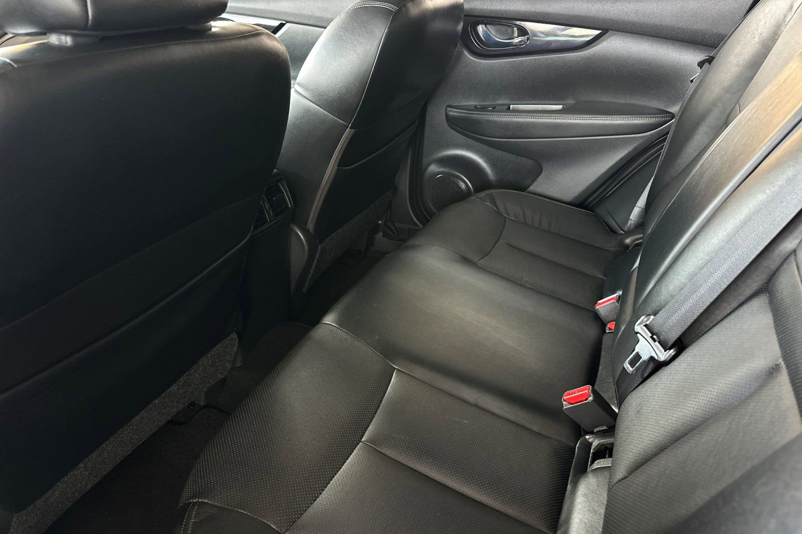 Used 2017 Nissan Rogue Sport SL FWD image 11