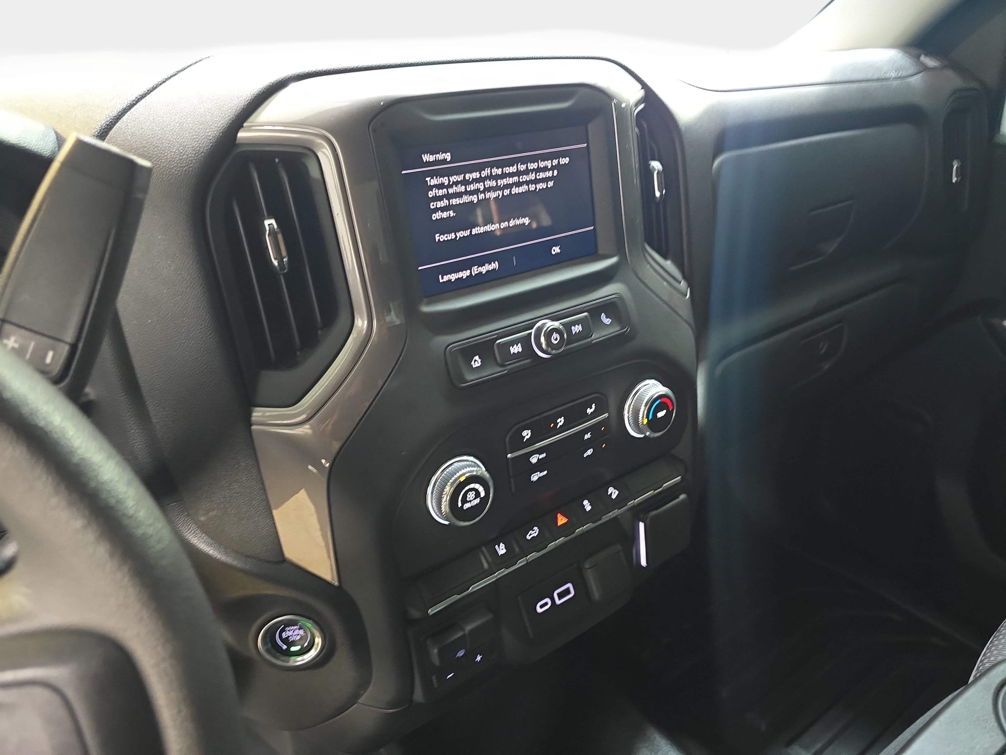 Used 2024 GMC Sierra 2500 Pro w/ Convenience Package AWD/4WD image 17