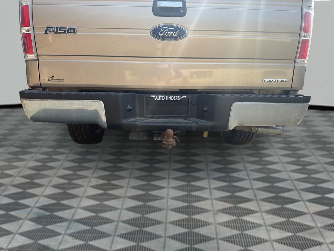 Used 2014 Ford F150 XLT w/ XLT Chrome Package image 27