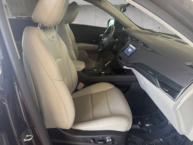 Used 2021 Cadillac XT4 Premium Luxury image 24