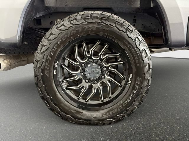Used 2023 Ford F250 Lariat w/ Black Appearance Package AWD/4WD image 15