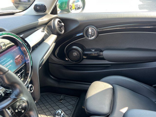 Used 2023 MINI Cooper SE FWD image 20