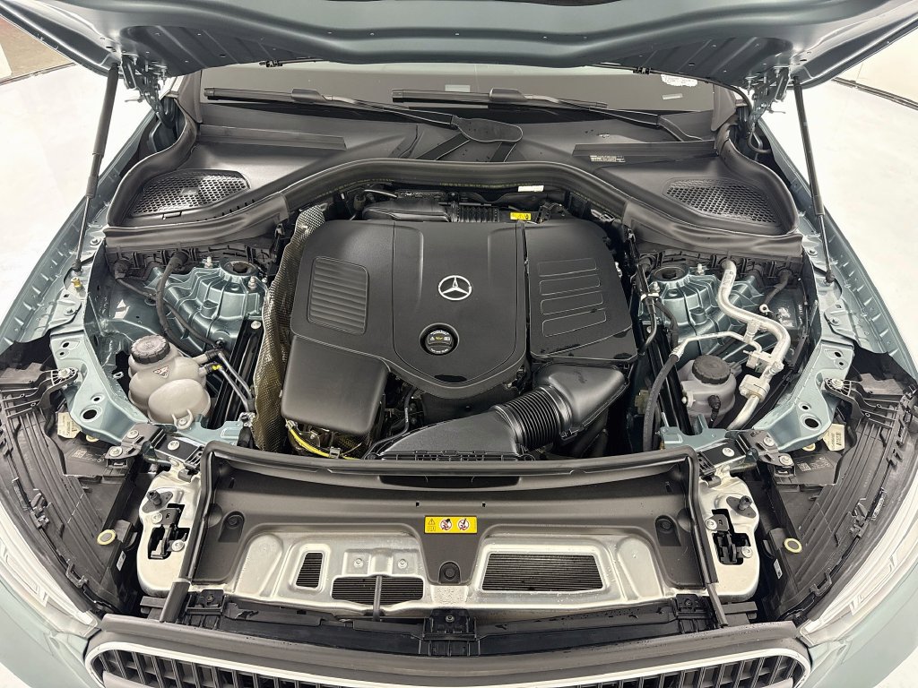Certified 2026 Mercedes-Benz GLC 300 image 29