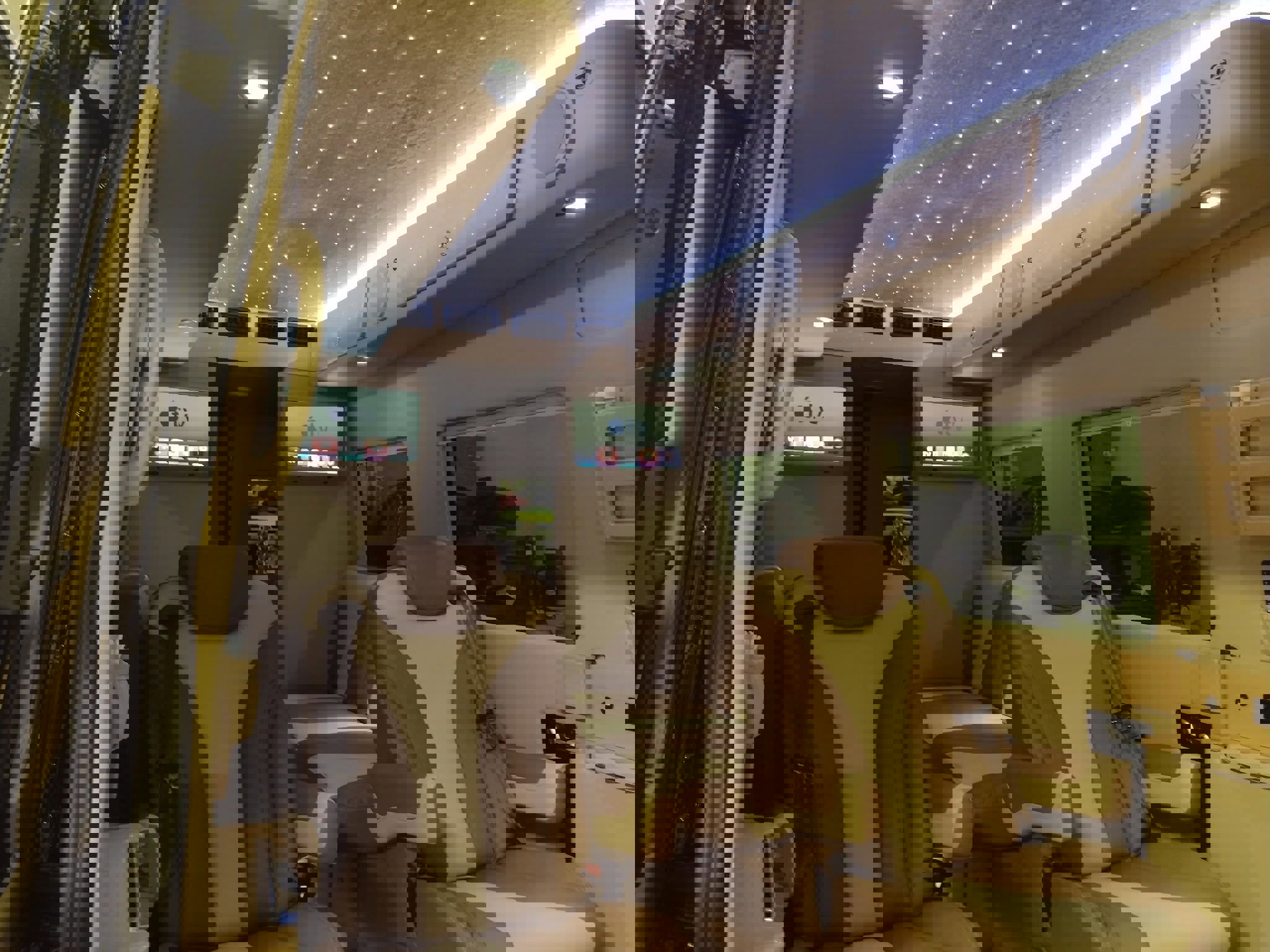 Used 2022 Mercedes-Benz Sprinter 3500 image 5