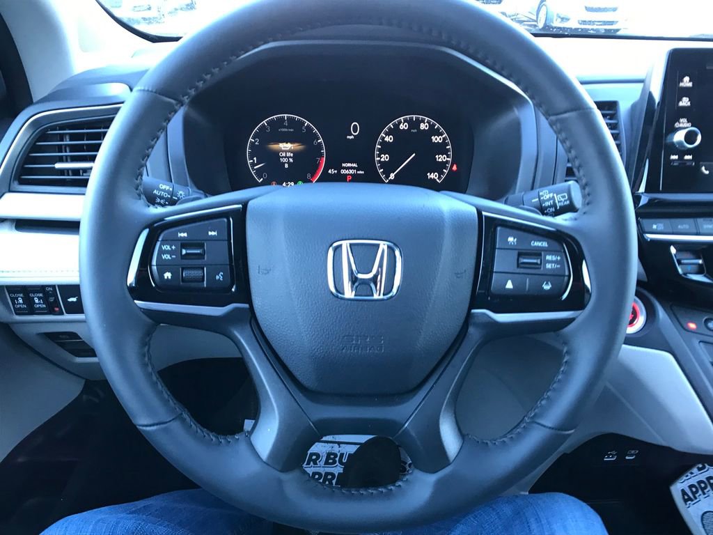 Certified 2025 Honda Odyssey EX-L image 20