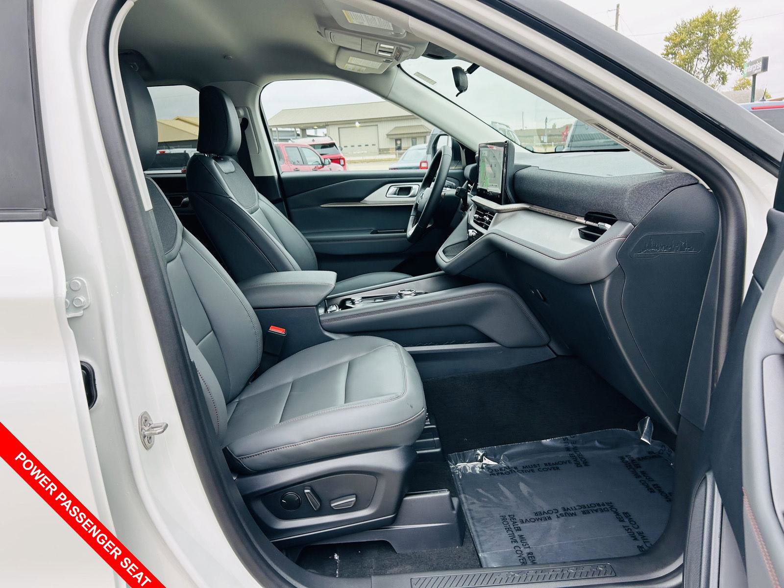 New 2026 Ford Explorer Active w/ Active Comfort Package image 37