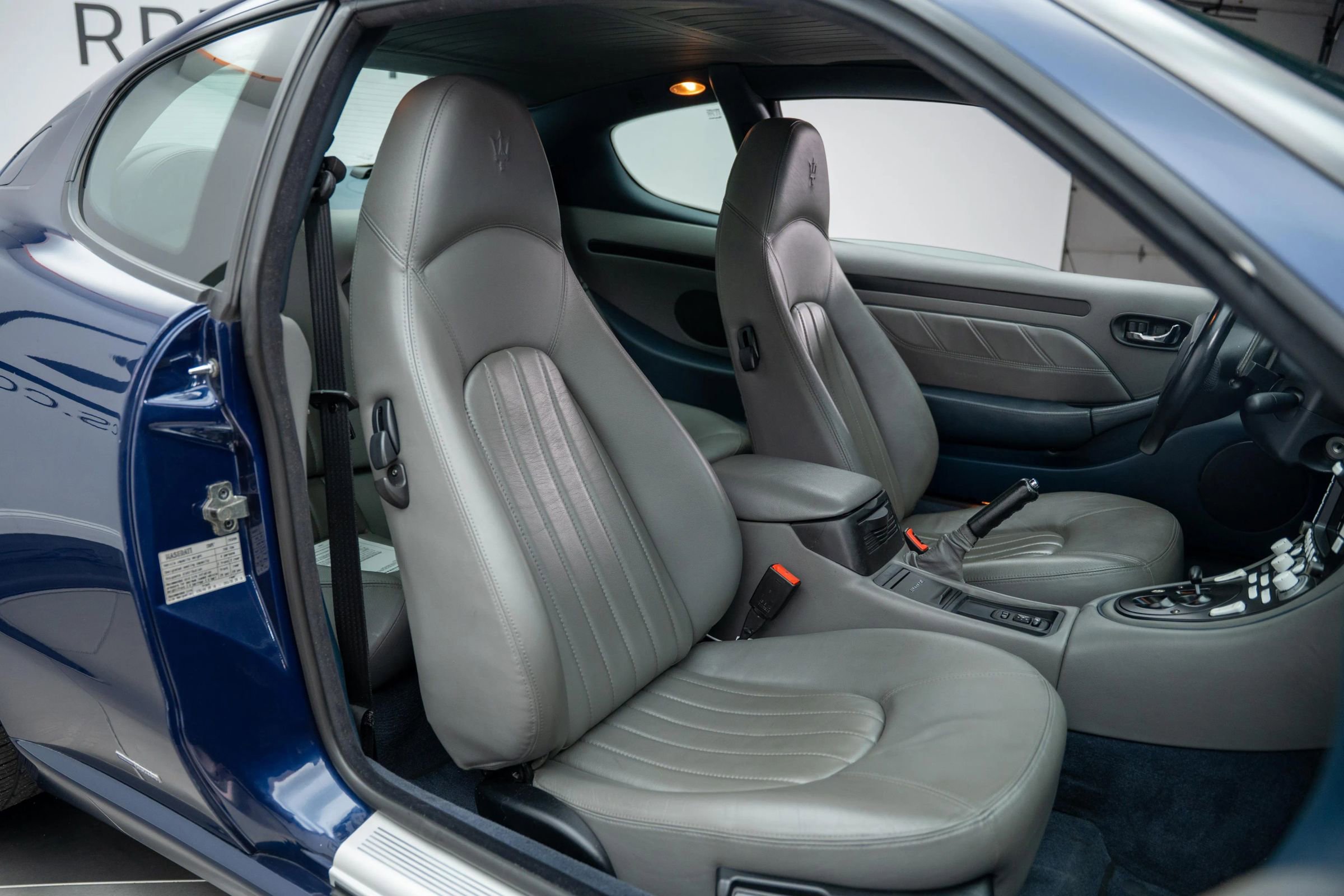 Used 2002 Maserati Coupe GT image 22