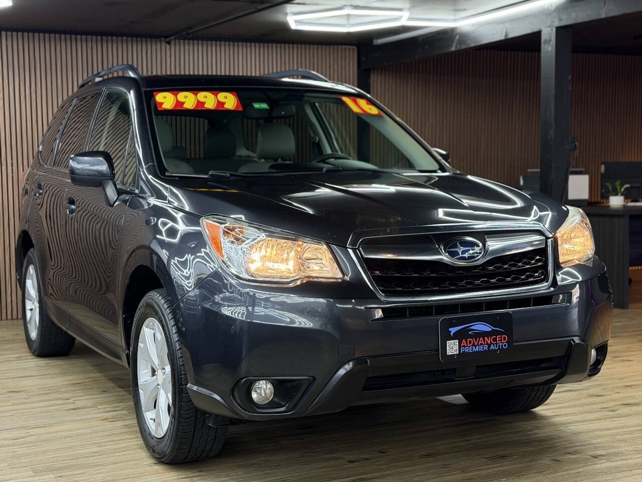 Used 2016 Subaru Forester 2.5i Limited AWD/4WD image 3