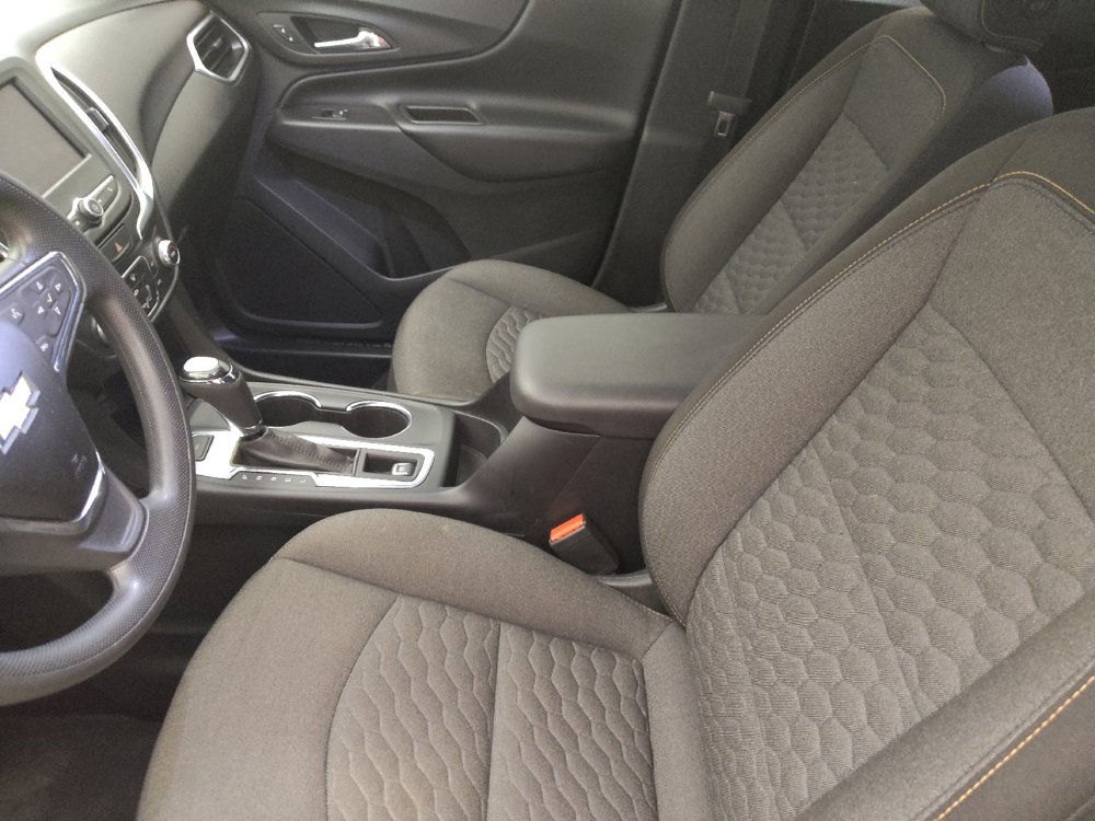 Used 2020 Chevrolet Equinox LT AWD/4WD image 17