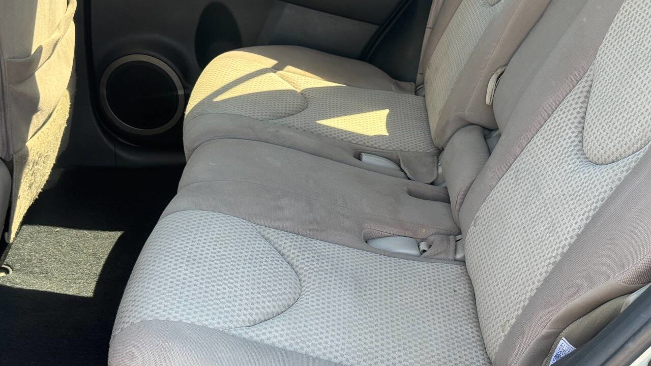 Used 2008 Toyota RAV4 4WD V6 image 15