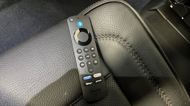 Used 2024 GMC Yukon XL Denali w/ Denali Reserve Package image 37