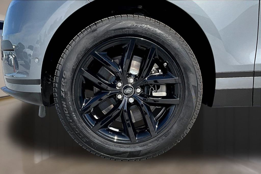 Certified 2026 Land Rover Range Rover Velar S AWD/4WD image 32