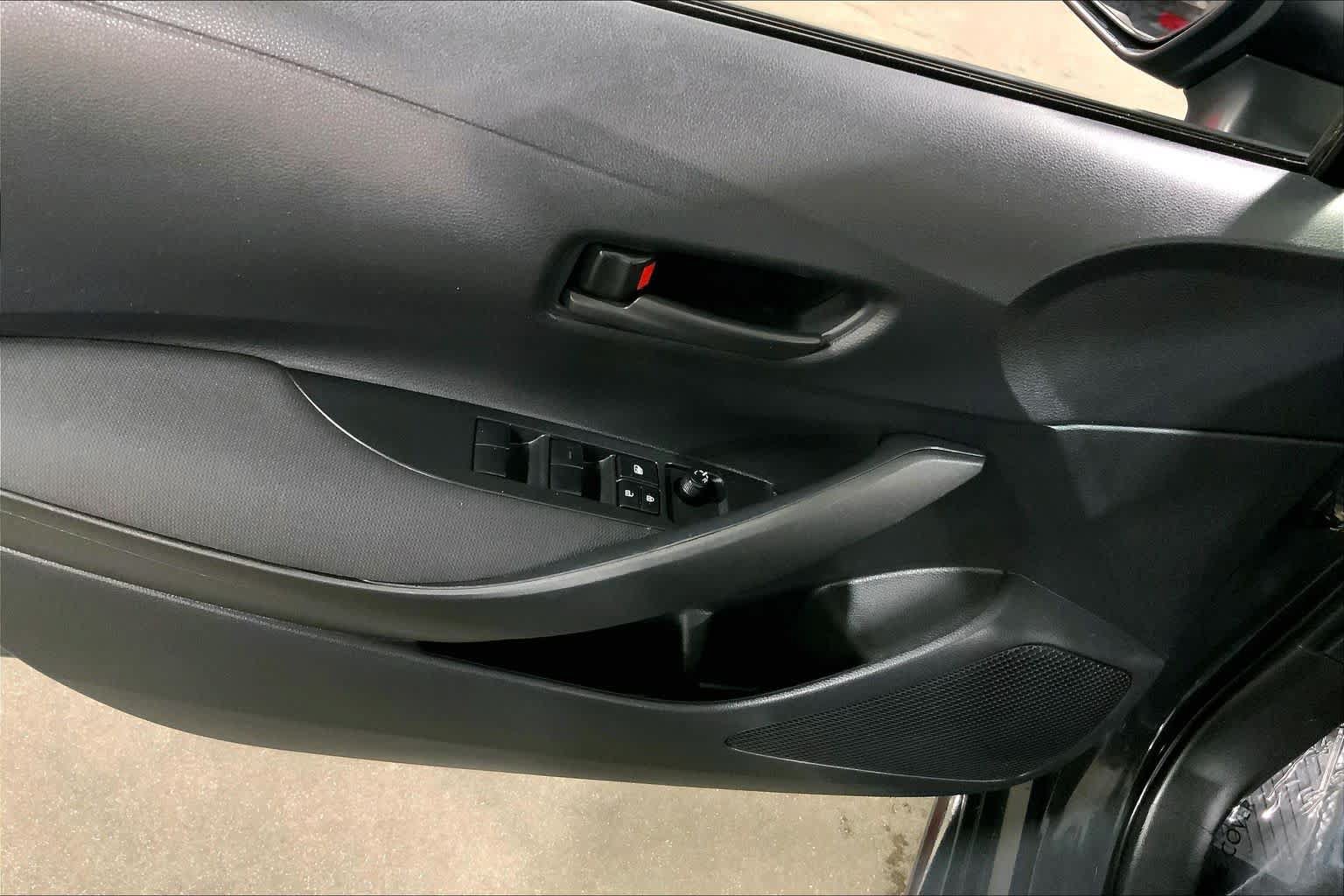 Used 2023 Toyota Corolla LE FWD image 36
