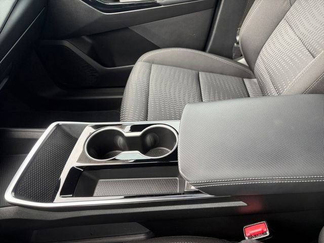 Used 2025 Chevrolet Equinox LT image 12