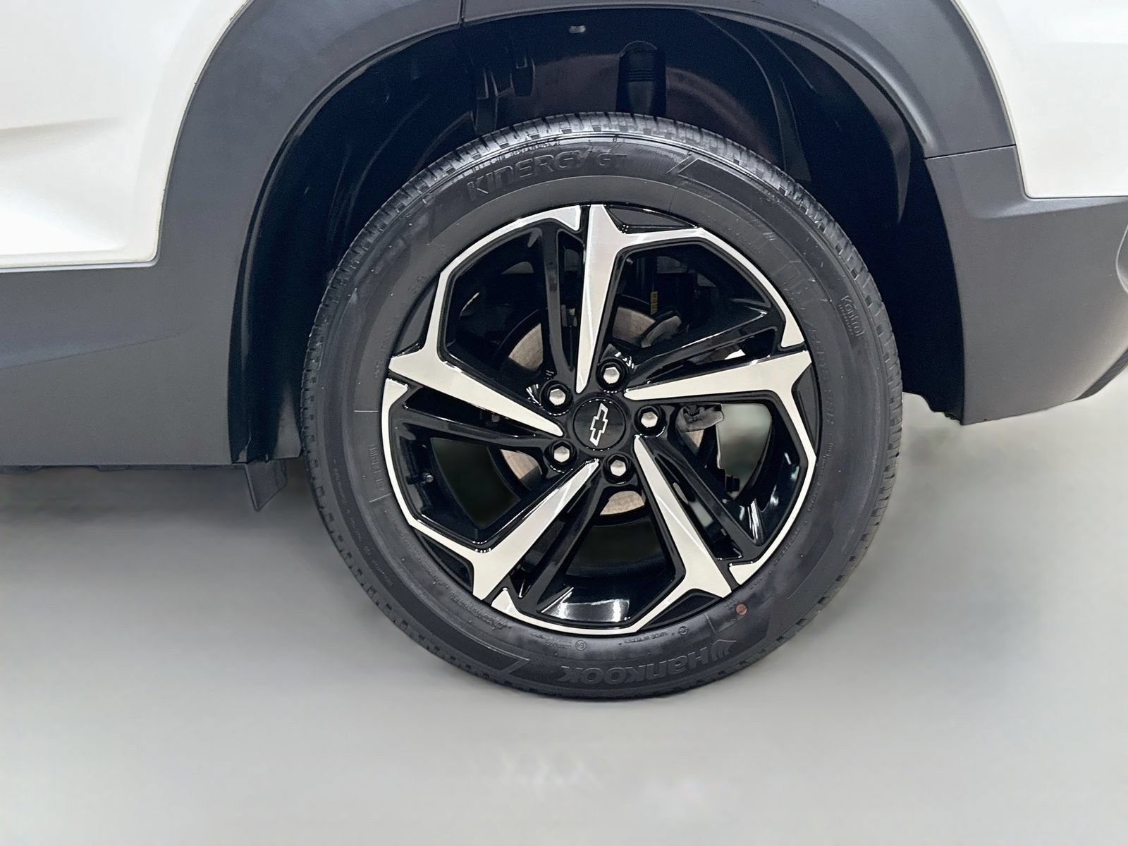Used 2022 Chevrolet TrailBlazer RS AWD/4WD image 32