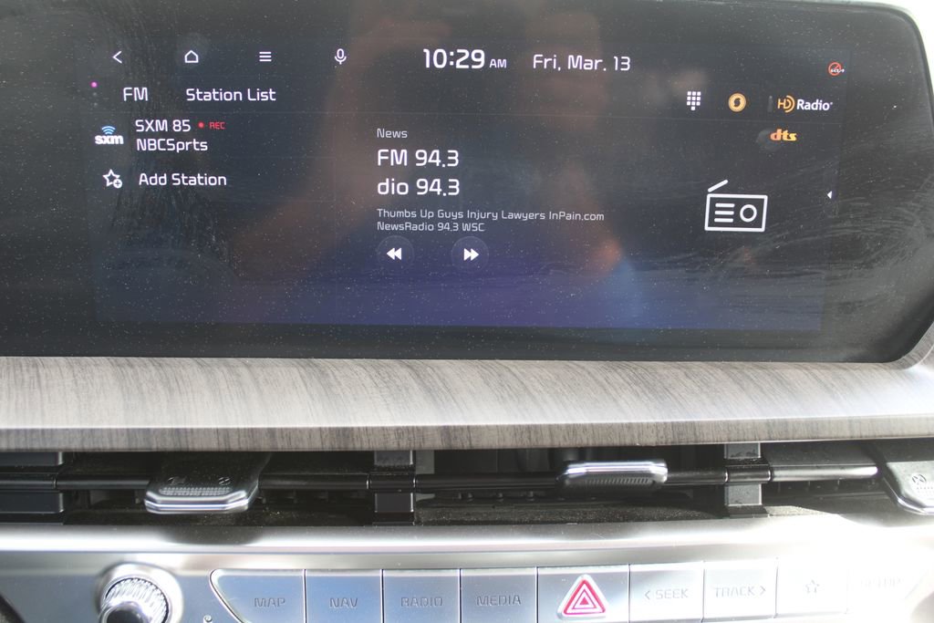 Certified 2024 Kia Telluride EX w/ EX Captain's Chair Package image 54