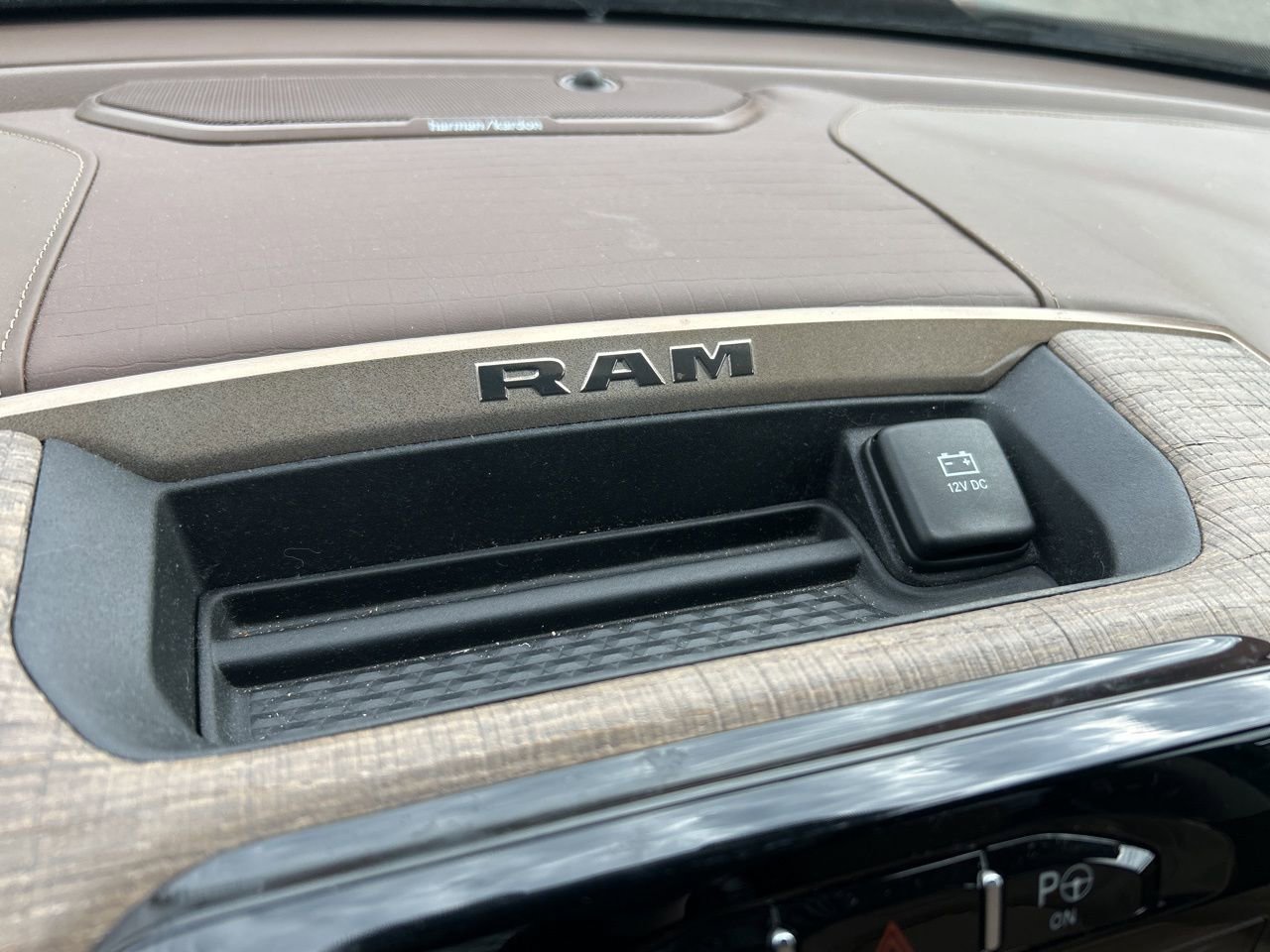 Used 2020 RAM 1500 Limited image 21