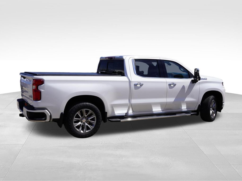 Certified 2021 Chevrolet Silverado 1500 High Country w/ Technology Package AWD/4WD image 4