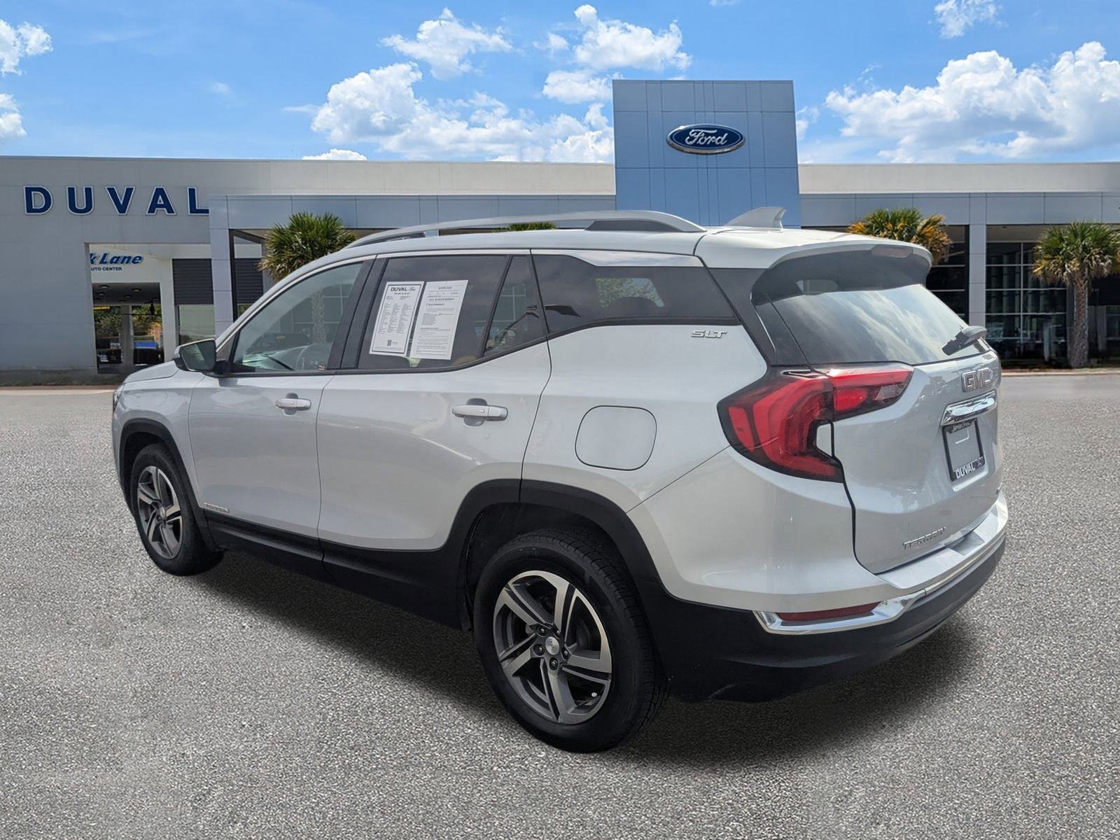 Used 2021 GMC Terrain SLT image 6