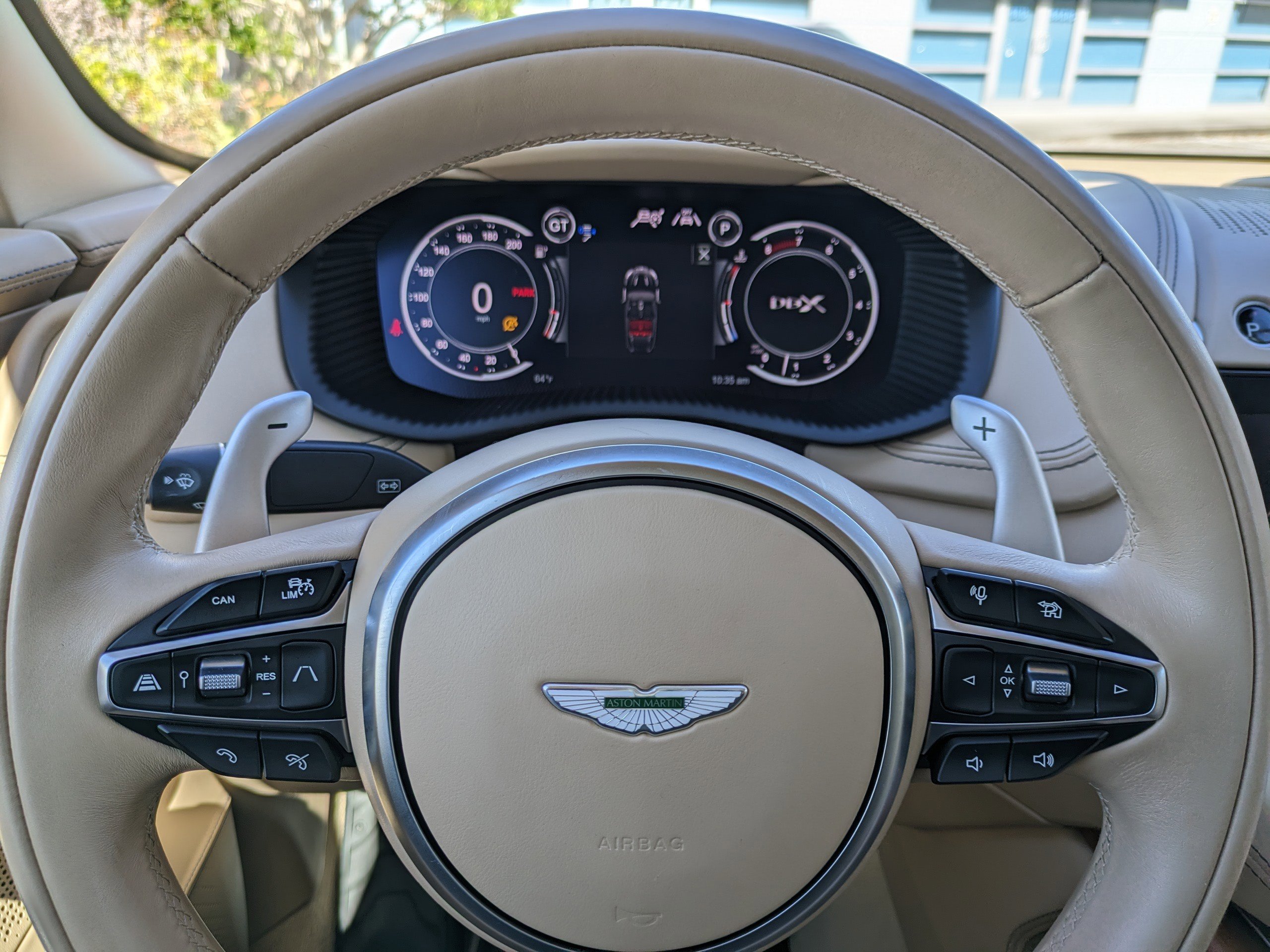 Used 2024 Aston Martin DBX AWD/4WD image 28