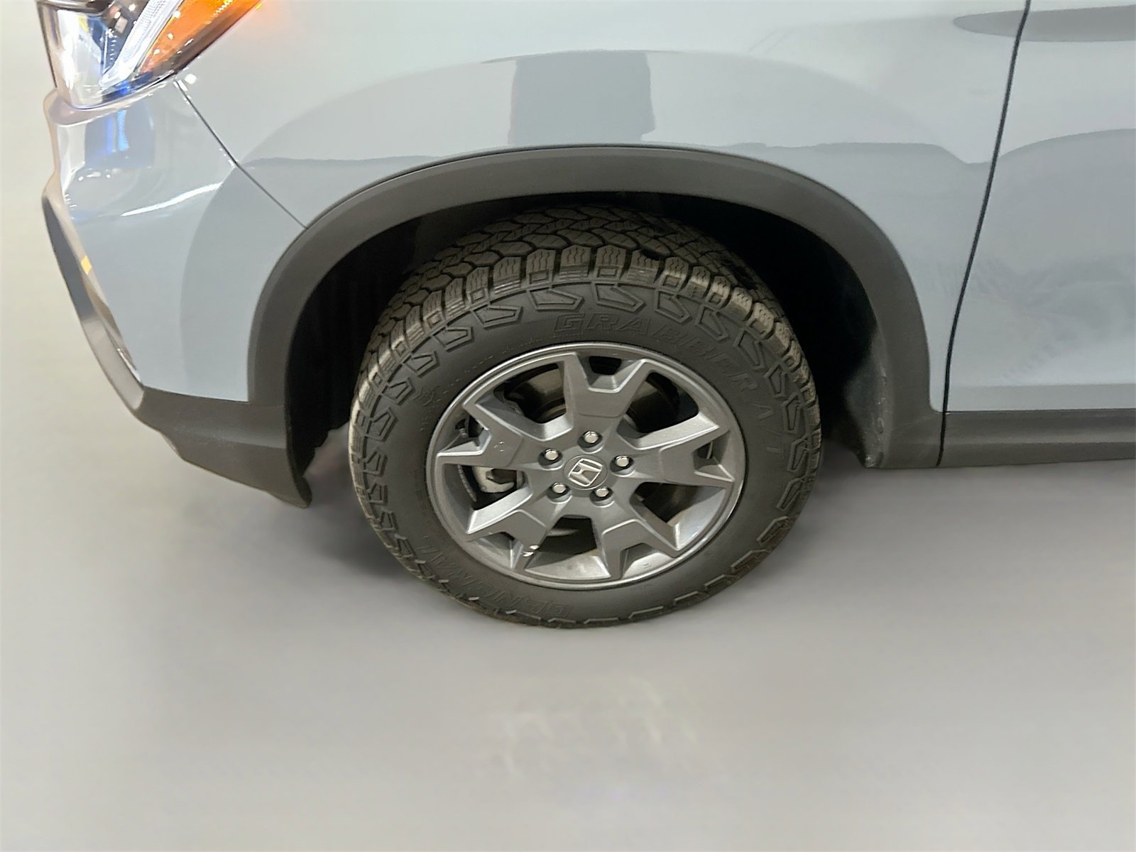 Used 2025 Honda Passport TrailSport image 33