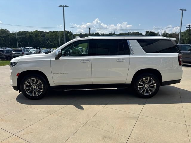 Used 2023 Chevrolet Suburban Premier RWD image 4
