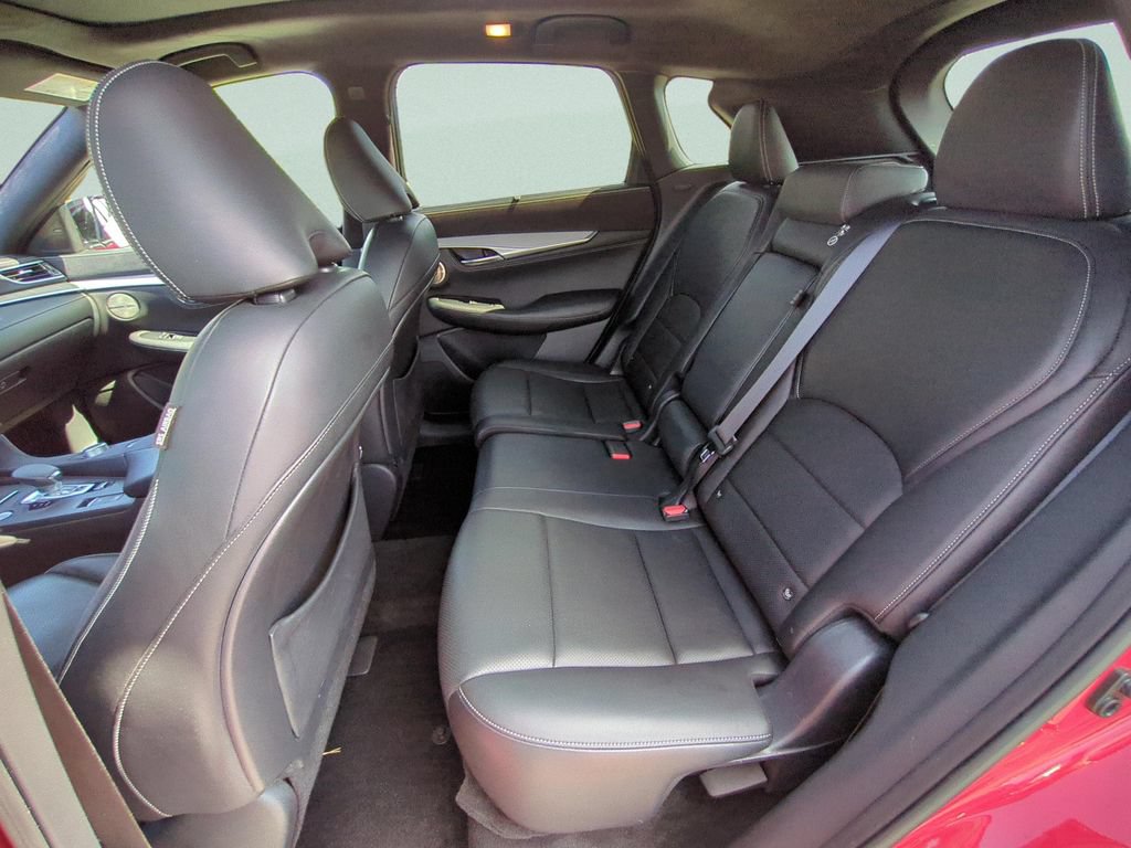 Used 2019 INFINITI QX50 Essential w/ Sensory Package AWD/4WD image 10