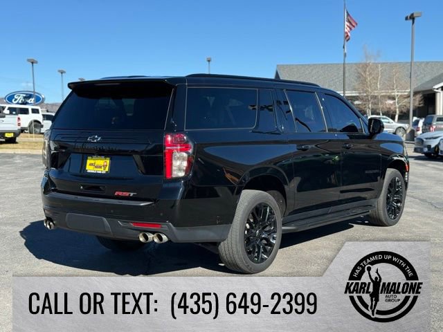 Used 2023 Chevrolet Suburban RST w/ Sport Performance Package image 5