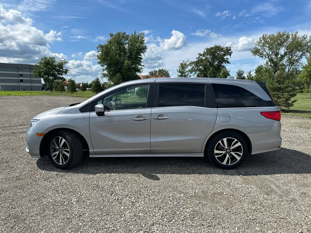 Used 2023 Honda Odyssey Touring image 9