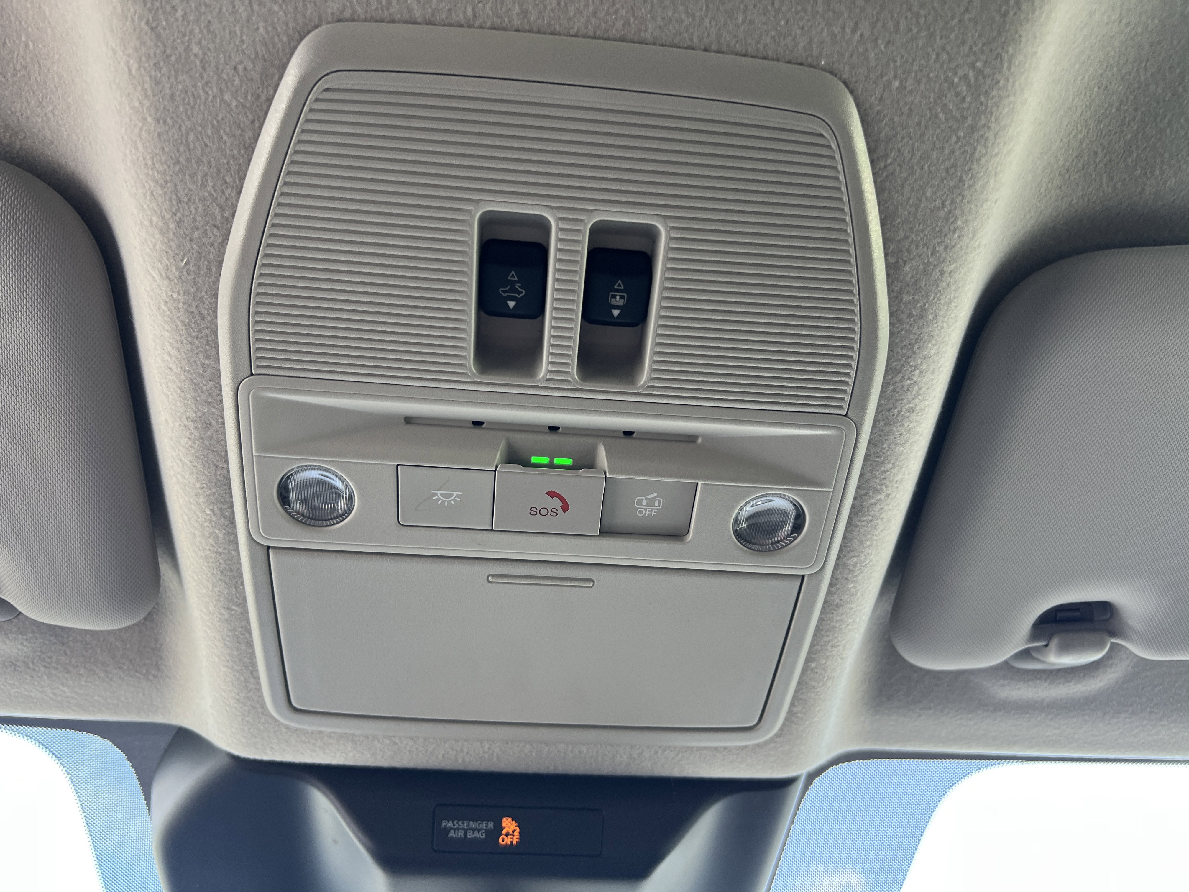New 2026 Nissan Kicks SR AWD/4WD image 23