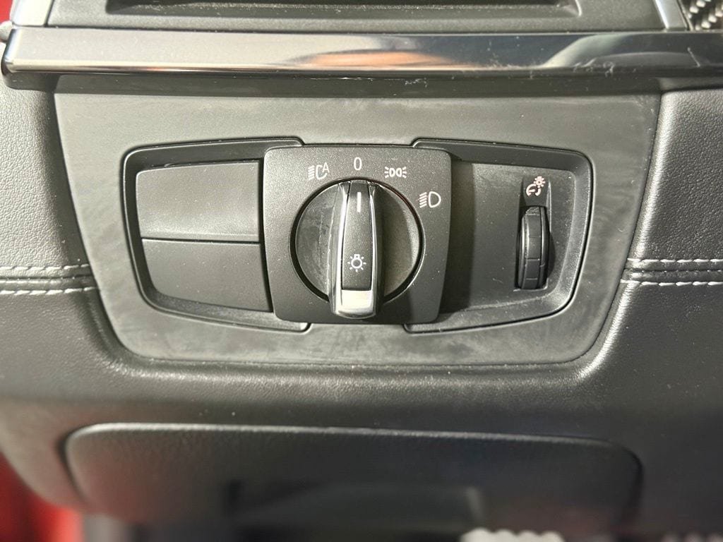 Used 2016 BMW M3 RWD image 18