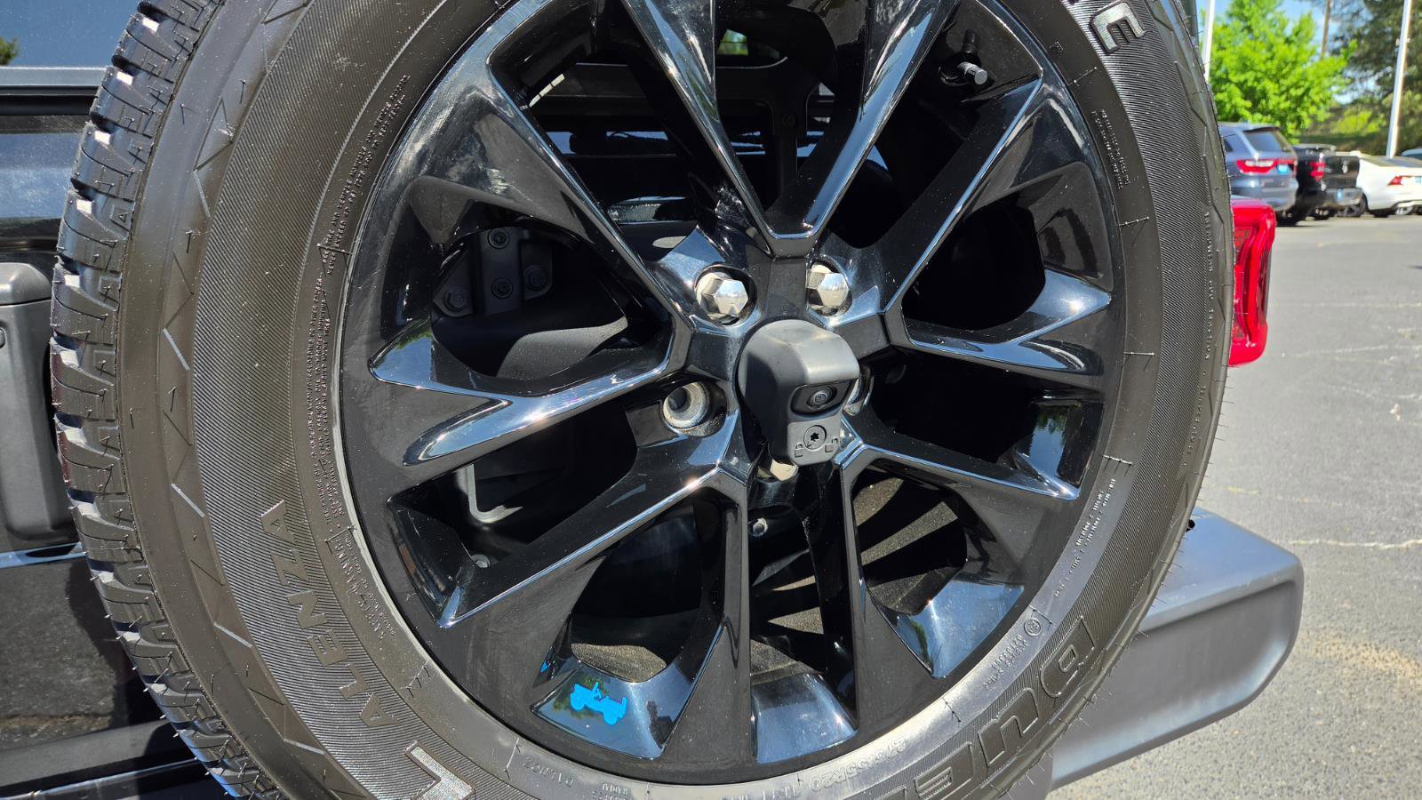 Used 2023 Jeep Wrangler Sahara w/ Cold Weather Group image 61