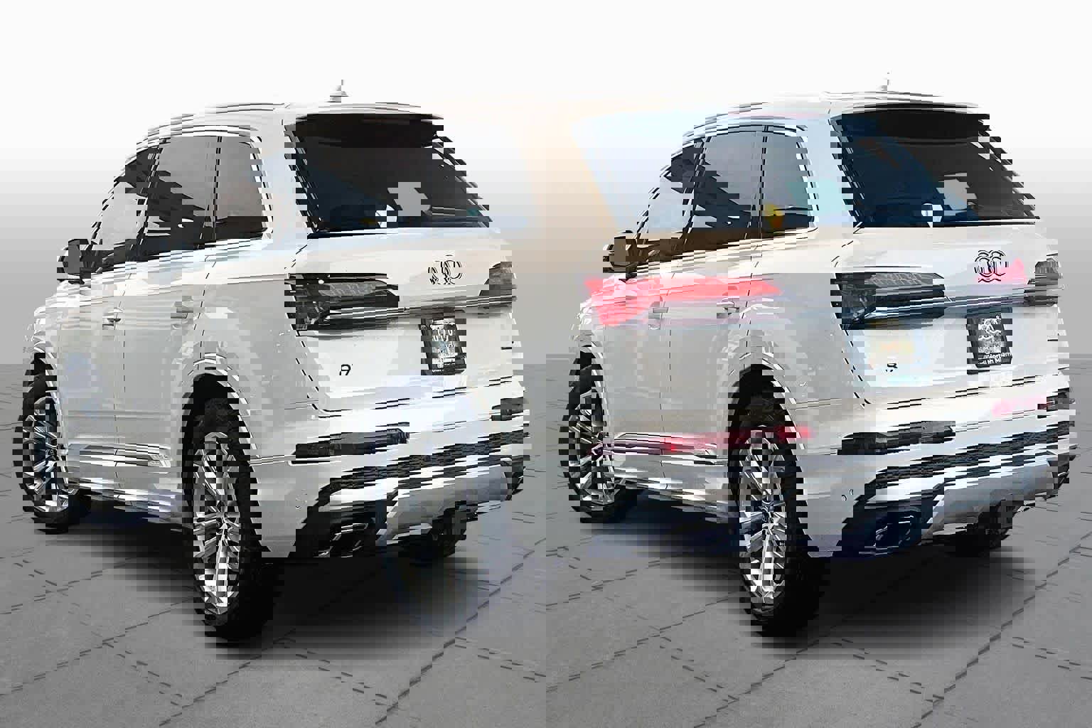 New 2026 Audi Q7 Premium Plus image 12