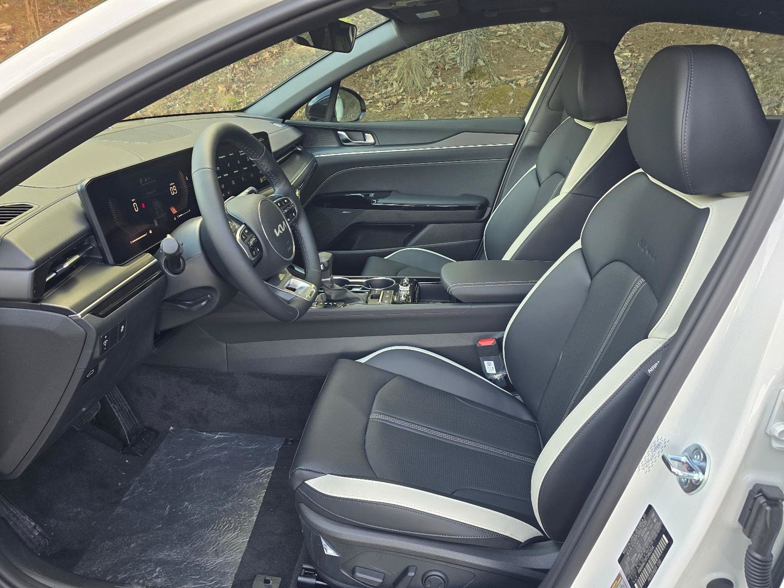 New 2026 Kia K5 GT-Line w/ GT-Line Premium Package AWD/4WD image 5