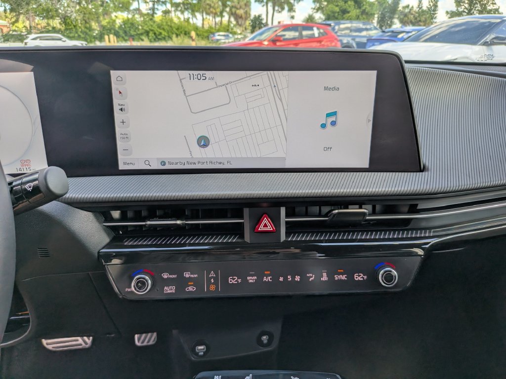 Certified 2024 Kia EV6 GT-Line RWD image 25