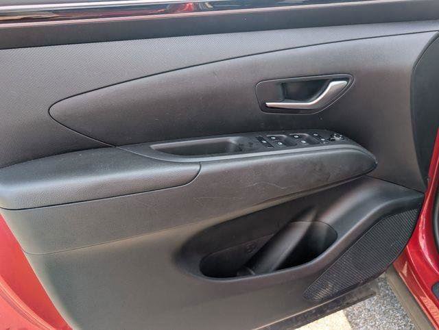 Used 2023 Hyundai Tucson SEL image 15