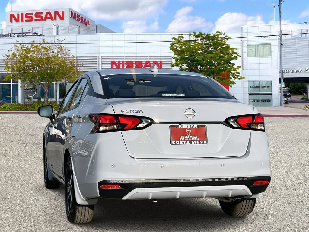 New 2025 Nissan Versa SV w/ Trunk Package image 3