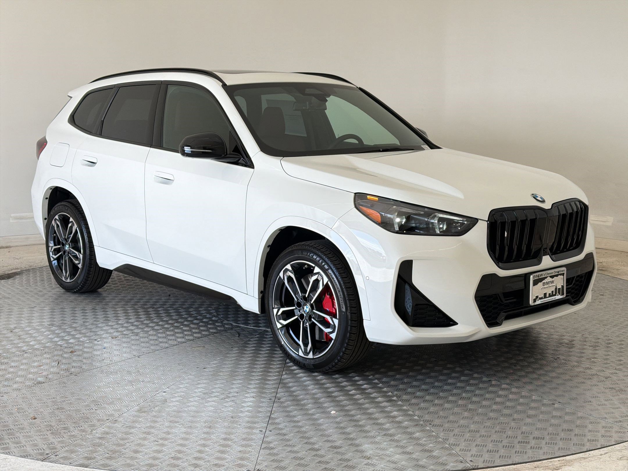 New 2026 BMW X1 xDrive28i w/ Technology Package AWD/4WD image 7