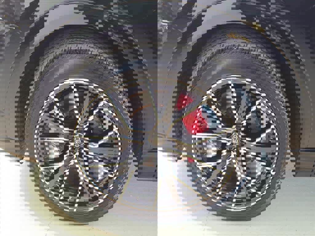 Used 2023 Audi Q8 Premium Plus w/ Premium Plus Package image 8