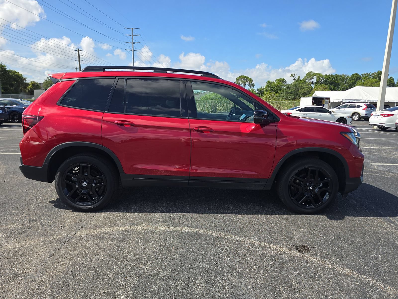 Certified 2025 Honda Passport Black Edition image 3