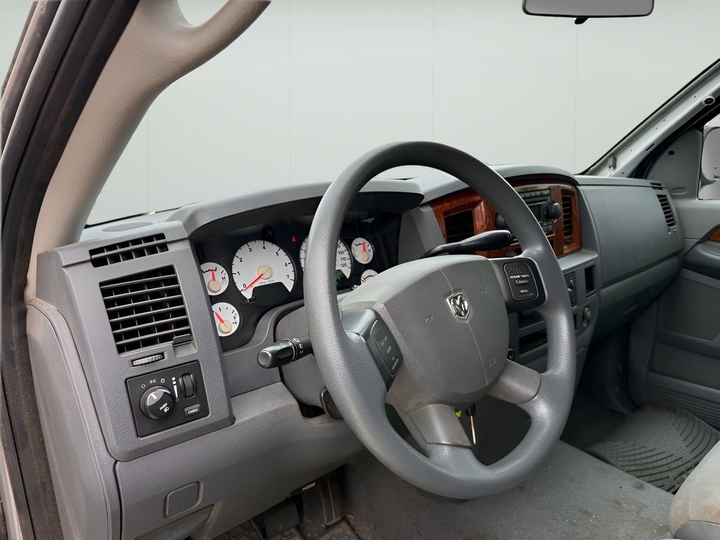 Used 2006 Dodge Ram 1500 Truck SLT image 9