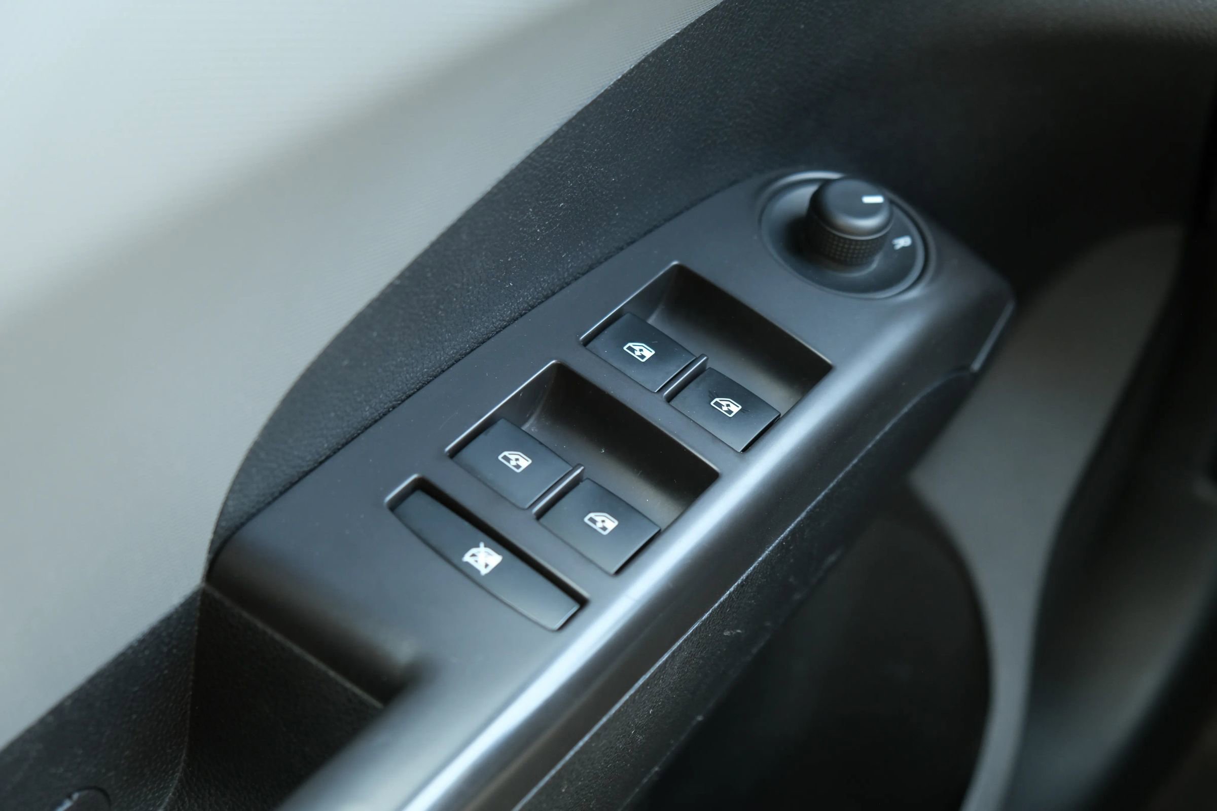 Used 2014 Chevrolet Sonic LT w/ Wheels and Fog Lamp Package image 28