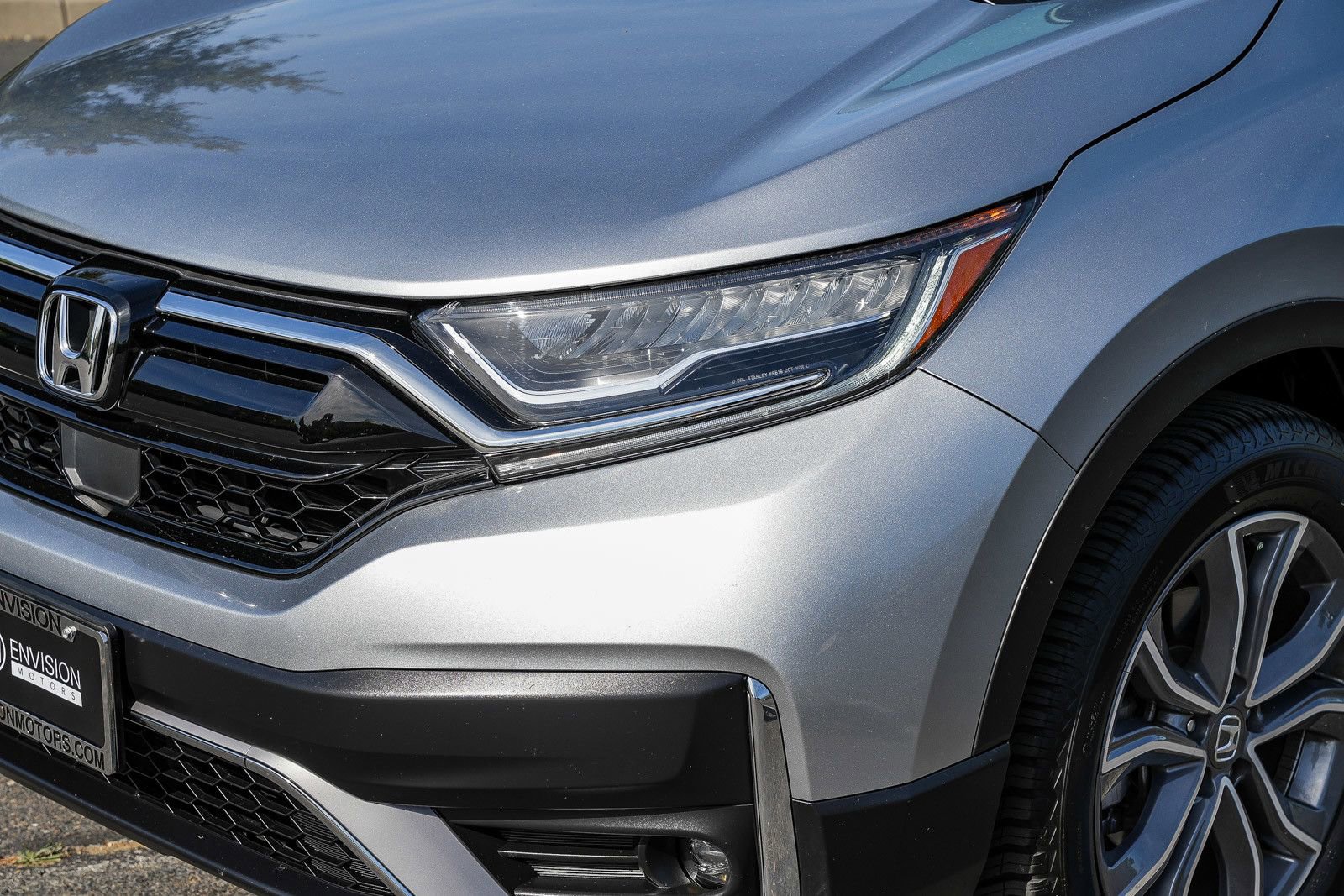 Used 2020 Honda CR-V Touring image 8