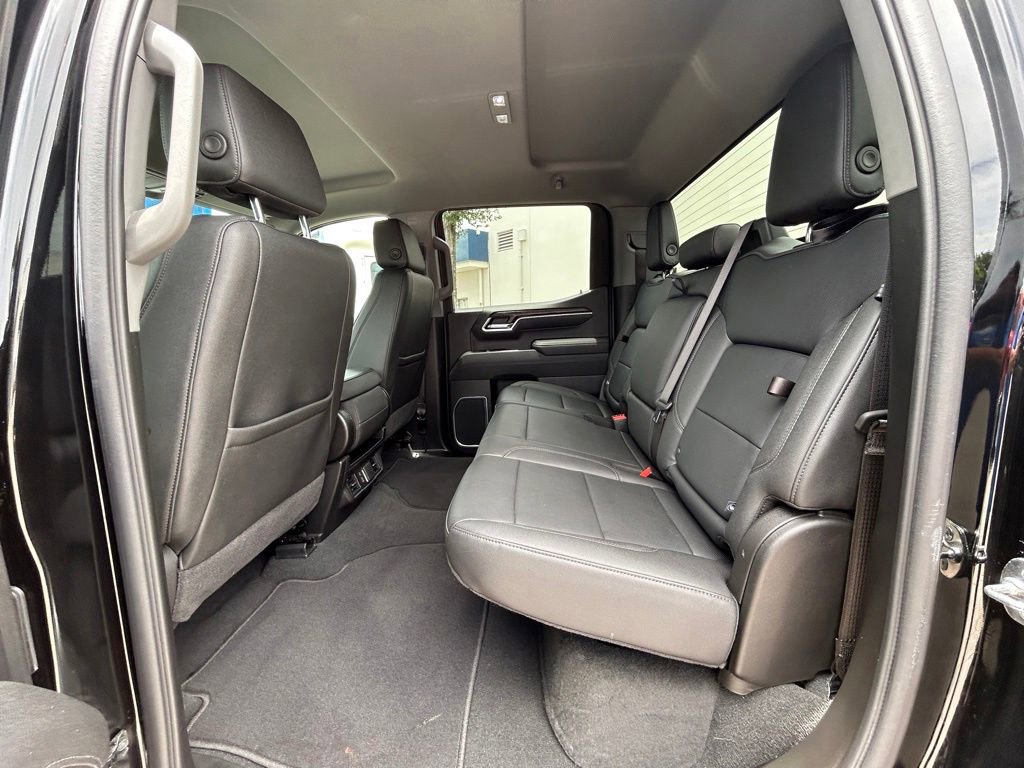 Used 2026 GMC Sierra 1500 SLT RWD image 33