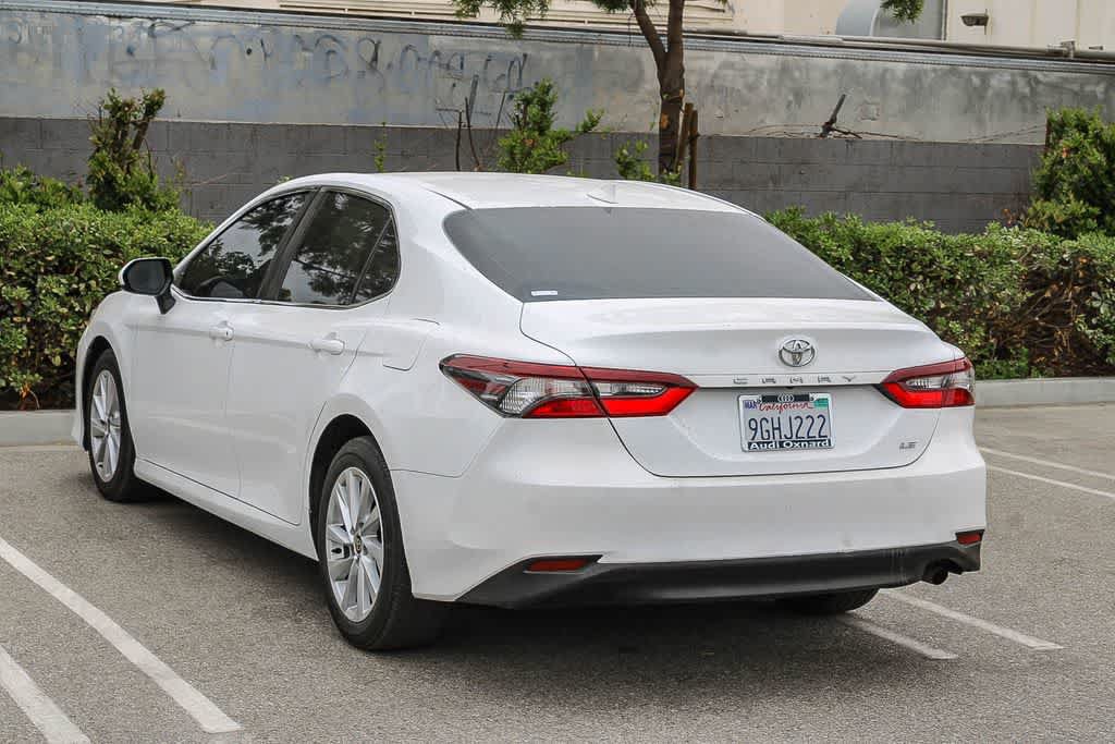 Used 2022 Toyota Camry LE FWD image 7