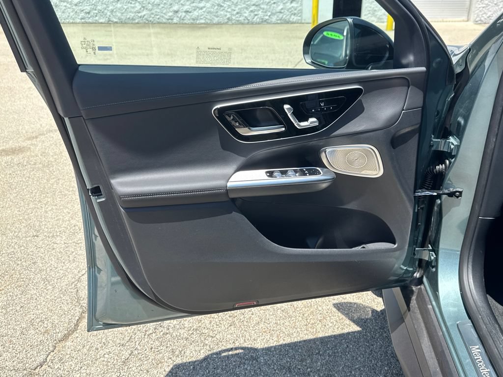 New 2026 Mercedes-Benz GLC 300 4MATIC image 10